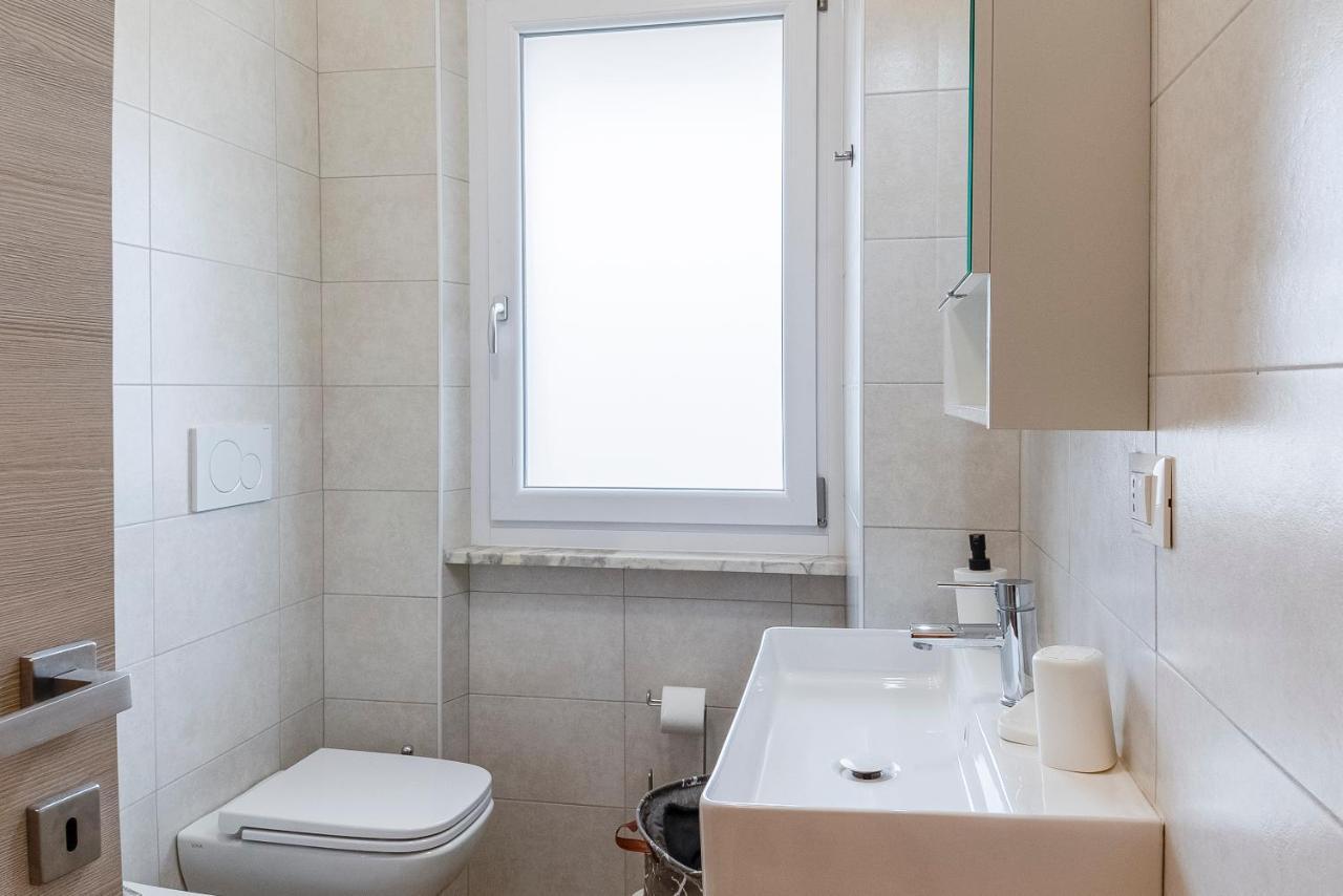 Il Gattino Di Porto - Apt 5 - Bilocale Terrazzo Piscina Imperia Exterior foto