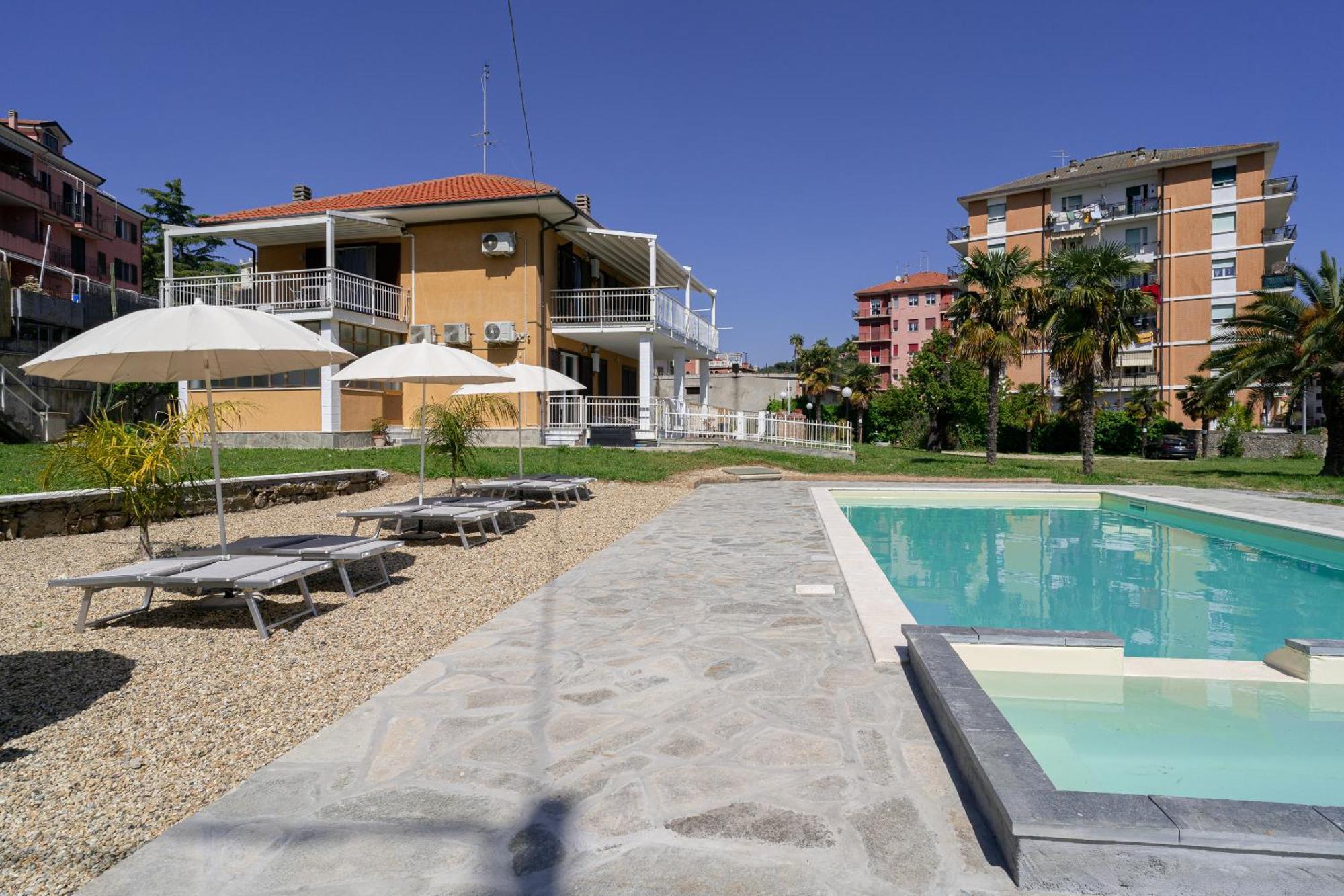 Il Gattino Di Porto - Apt 5 - Bilocale Terrazzo Piscina Imperia Exterior foto